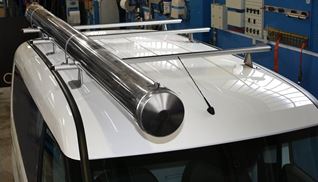 02_Strešný nosič s prepravným miestom pre dlhé materiály pre Opel Comb
